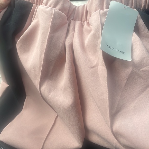 ZARA Blush Pink Capris Pants With Black Side Stripe - Picture 3 of 8
